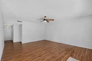 1513 Pelican Ct, Garland, TX 75040 - Photo 4