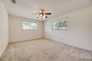 520 Pecan St, Crowley, TX 76036 - Photo 34