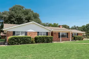 520 Pecan St, Crowley, TX 76036 - Photo 4