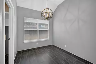2060 Kenny Ct, Lewisville, TX 75067 - Photo 10