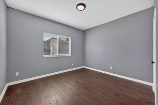 2060 Kenny Ct, Lewisville, TX 75067 - Photo 14