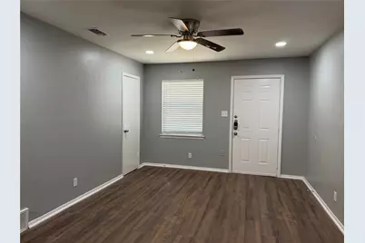 2511 Normont Circle, Fort Worth, TX 76103 - Photo 4