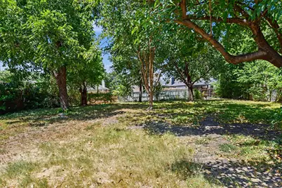 8821 Rustown Drive, Dallas, TX 75228 - Photo 14