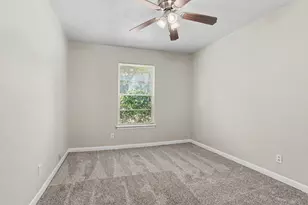 8821 Rustown Dr, Dallas, TX 75228 - Photo 10