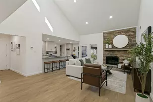 8031 Moss Meadows Dr, Dallas, TX 75231 - Photo 4