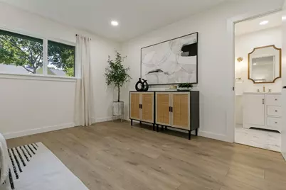 8031 Moss Meadows Drive, Dallas, TX 75231 - Photo 14