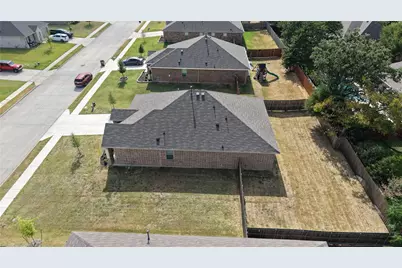 1221 Pistachio Drive, Azle, TX 76020 - Photo 4