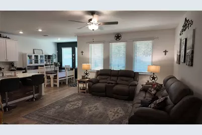 1221 Pistachio Drive, Azle, TX 76020 - Photo 32