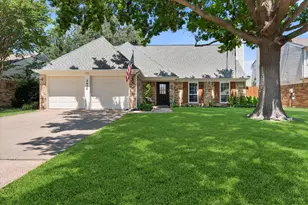 2634 Channing Dr, Grand Prairie, TX 75052 - Photo 1
