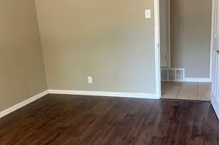 5809 Trio Ln, Dallas, TX 75241 - Photo 2