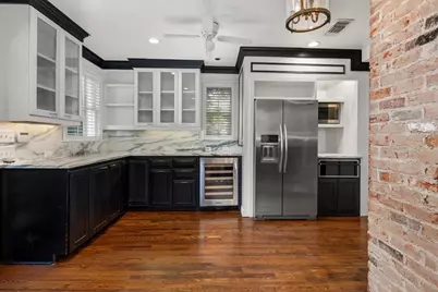 4720 Collinwood Avenue, Fort Worth, TX 76107 - Photo 14