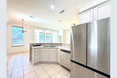 2811 Barco, Grand Prairie, TX 75054 - Photo 16