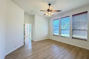 2811 Barco, Grand Prairie, TX 75054 - Photo 20
