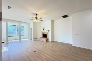 2811 Barco, Grand Prairie, TX 75054 - Photo 4