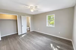 8275 Bay Dr, Quinlan, TX 75474 - Photo 10