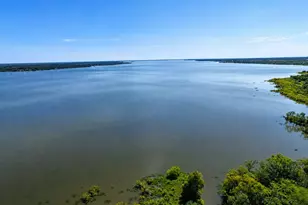 8275 Bay Dr, Quinlan, TX 75474 - Photo 4