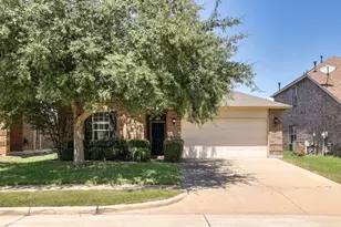 807 Bastrop Dr, Arlington, TX 76002 - Photo 1