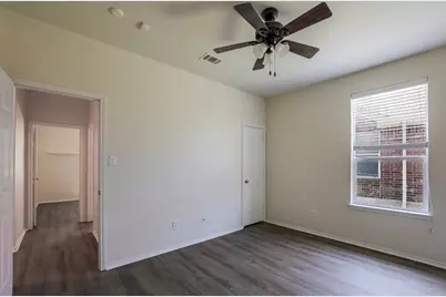 807 Bastrop Drive, Arlington, TX 76002 - Photo 16