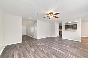 6811 Waterlilly View Ln, Richmond, TX 77469 - Photo 2