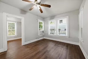 711 Brown St, Waxahachie, TX 75165 - Photo 8