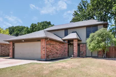 5600 Fox Hunt Drive, Arlington, TX 76017 - Photo 2