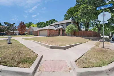 5600 Fox Hunt Drive, Arlington, TX 76017 - Photo 6