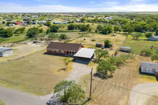 737 Bunk House Dr, Venus, TX 76084 - Photo 1