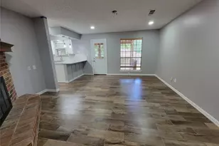 3649 Youpon St, Huntsville, TX 77340 - Photo 4