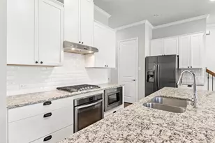 8169 Snapdragon Wy, Dallas, TX 75252 - Photo 8