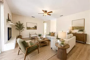 2025 Meadow Glen, Irving, TX 75060 - Photo 4