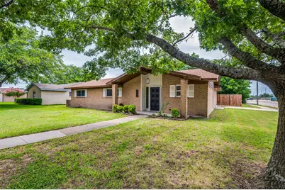 100 High School Drive, Waxahachie, TX 75165 - Photo 2