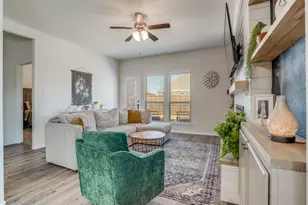 729 Jessica Lynn Ln, Anna, TX 75409 - Photo 2