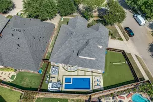8019 Navisota Dr, Lantana, TX 76226 - Photo 30