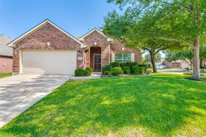 2213 Willow Creek Drive, Little Elm, TX 75068 - Photo 2