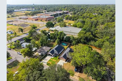 519 W Ford Street, Denison, TX 75020 - Photo 16