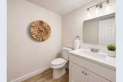 300 Lamesa Court, Irving, TX 75063 - Photo 28
