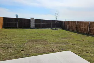 311 Pennsylvania Ave, Princeton, TX 75407 - Photo 22