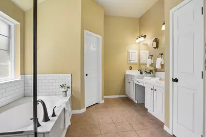 104 Rolling Rock Drive, Trophy Club, TX 76262 - Photo 18