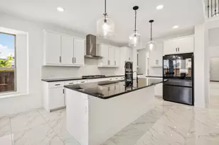 4125 Fall Aster Wy, Aubrey, TX 76227 - Photo 4