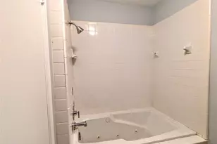 2301 Villanova St, Arlington, TX 76018 - Photo 16