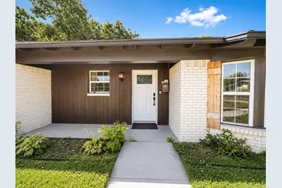102 E Highland Drive, Irving, TX 75062 - Photo 1