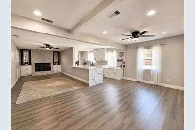 102 E Highland Drive, Irving, TX 75062 - Photo 8