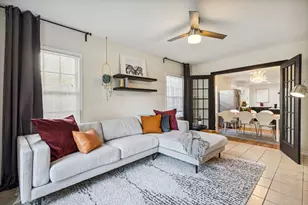 2435 W 10th St, Dallas, TX 75211 - Photo 8