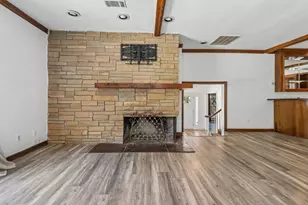 3108 Wingren Rd, Irving, TX 75062 - Photo 16