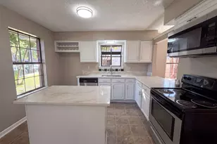1503 Curtis Ln, Cedar Hill, TX 75104 - Photo 2