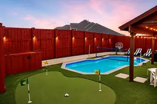 8213 Turnberry St, Rowlett, TX 75089 - Photo 4