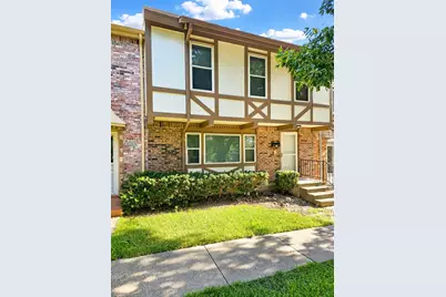 368 Westview Terrace, Arlington, TX 76013 - Photo 2