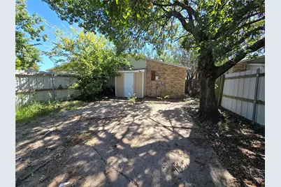 9571 Gonzales Drive, Dallas, TX 75227 - Photo 12