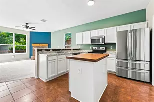 2833 Wakecrest Dr, Fort Worth, TX 76108 - Photo 6