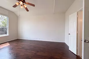 1756 Hidden Brook Dr, Grand Prairie, TX 75050 - Photo 16
